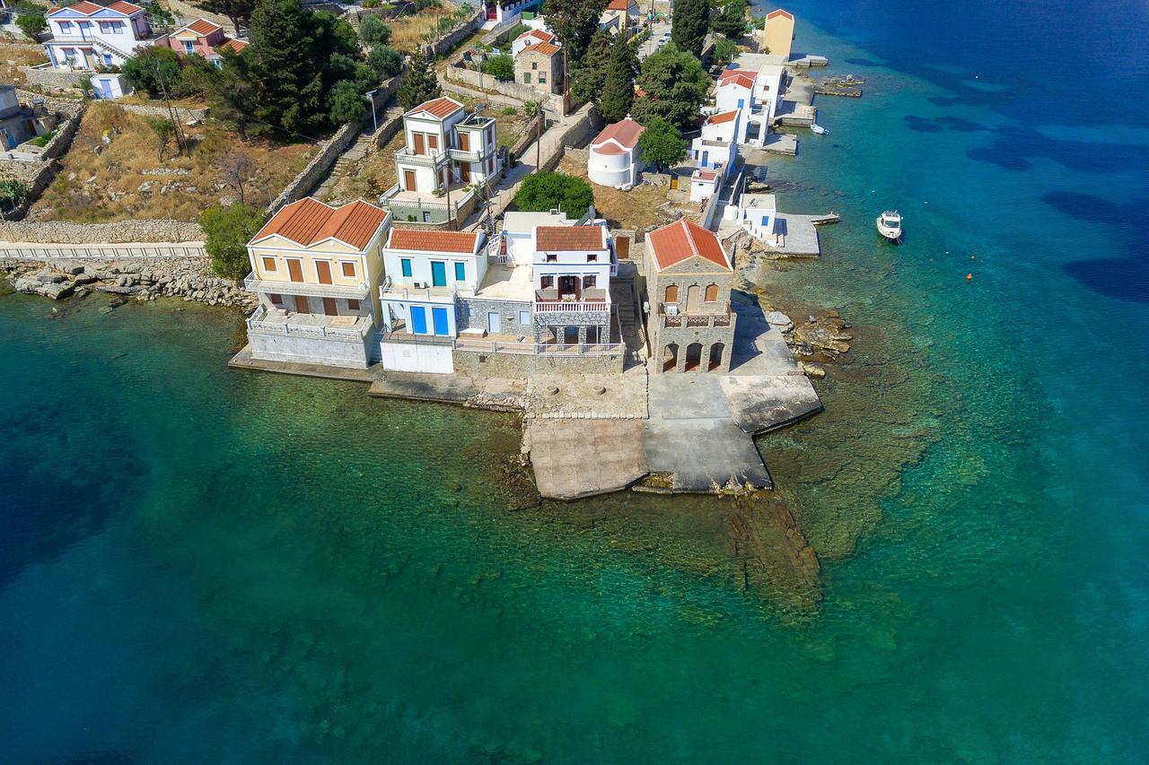 Maison d'hôtes Maravelia Mare à Symi Extérieur photo